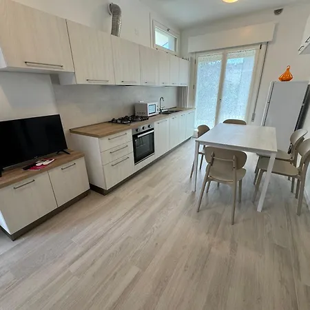 Apartment App4rent Primavera - 2 Family Lido di Jesolo